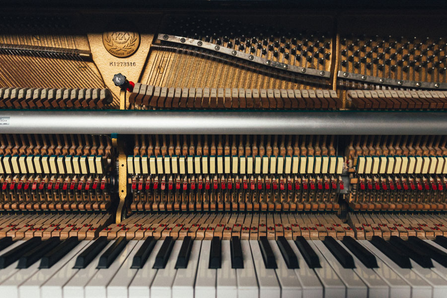 inside of a piano